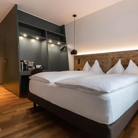 ホテル Alpenclub エンゲルベルク